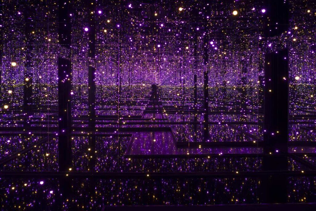 Yayoi Kusama, Infinity Mirrored Room - Filled with the Brilliance of Life 2011/2017 Tate Presented by the artist, Ota Fine Arts and Victoria Miro 2015, accessioned 2019 © YAYOI KUSAMA