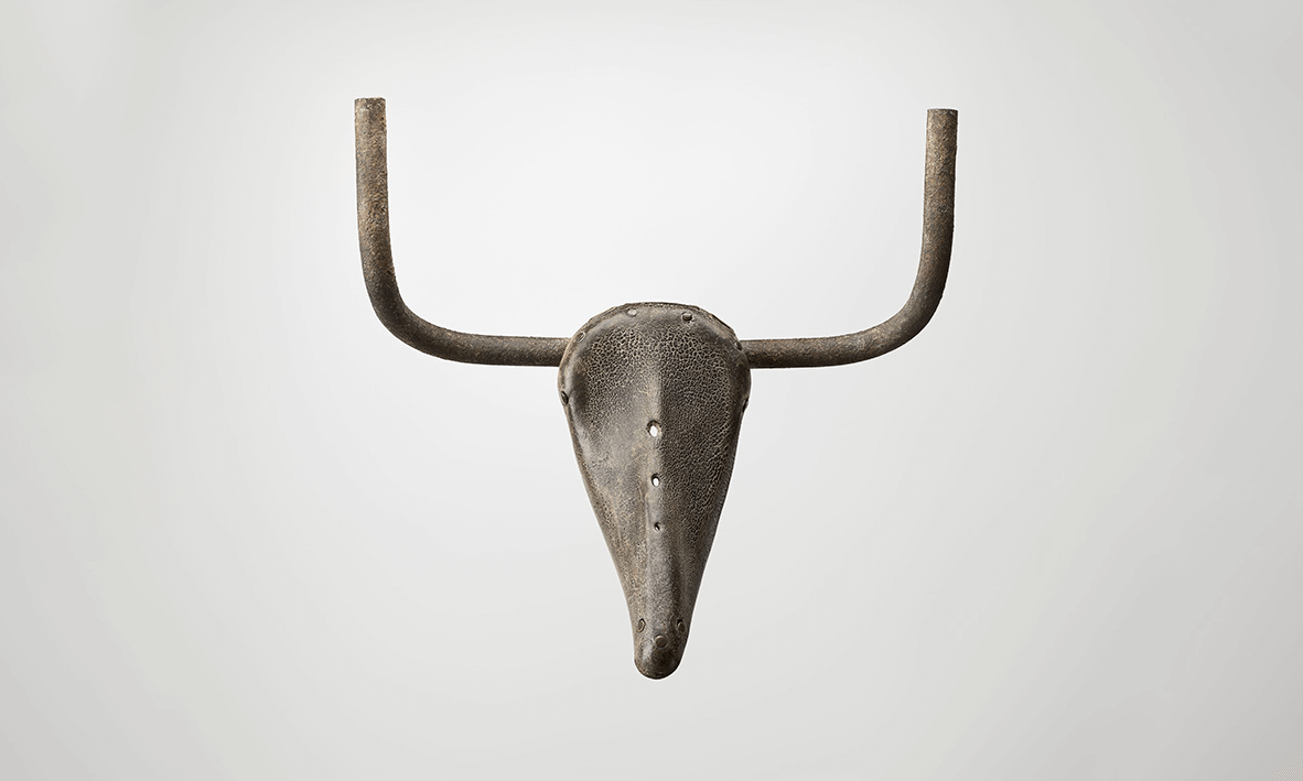 Pablo Picasso, Tête de taureau, 1941, Selle et guidon, cuir et métal, 33,5 x 43,5 x 19 cm CopyrightRMN-Grand Palais (Musée national Picasso-Paris) / Mathieu Rabeau © Succession Picasso 2022